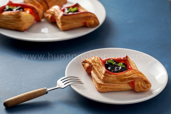 Bánh nổi bật với tạo hình ấn tượng