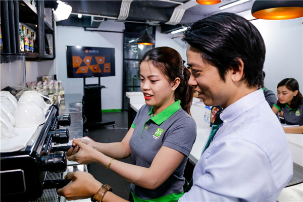 học barista để mở quán