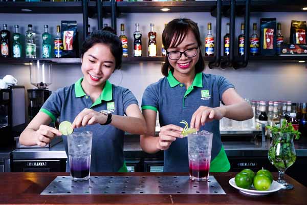học viên Barista