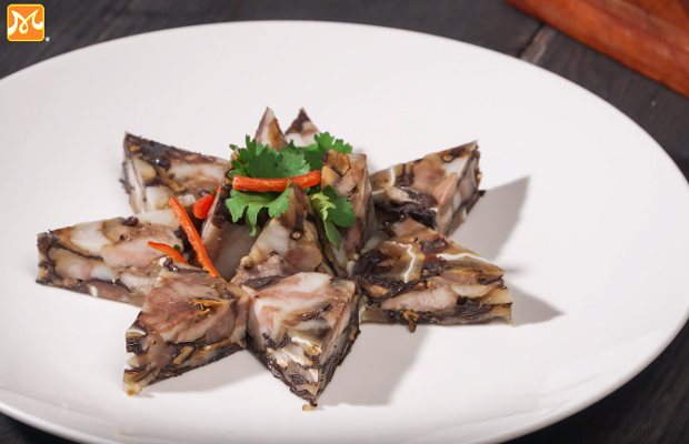món giò thủ mềm giòn