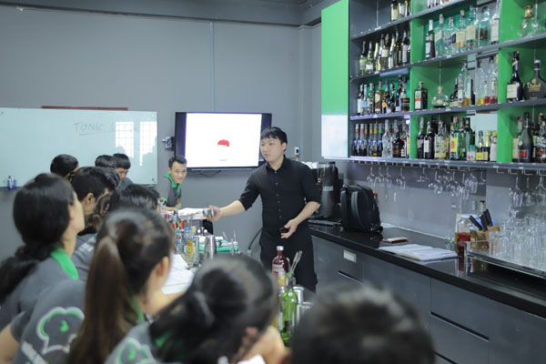 nguyên liệu sản xuất rượu vodka