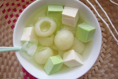 Cách Làm Chè Khúc Bạch Trà Xanh Hấp Dẫn