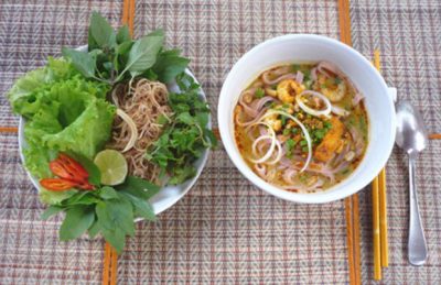 Mỳ Quảng chay - 2 cách thực hiện nấu đơn giản ngon miệng