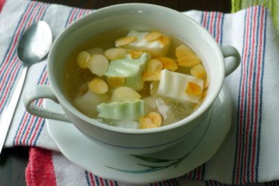 Bí Quyết Nấu Chè Khúc Bạch Không Cần Gelatine