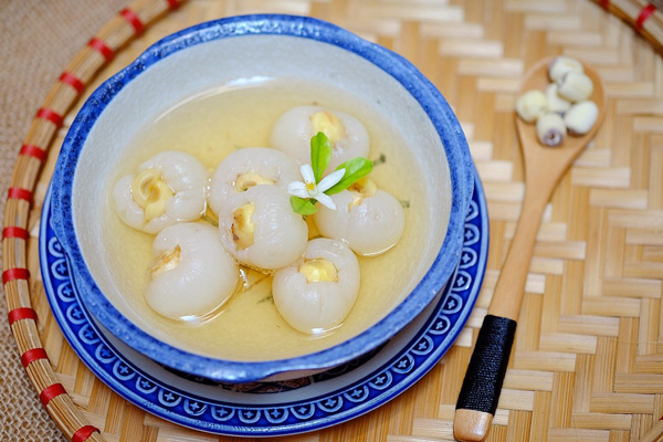 Chè Hạt Sen Long Nhãn