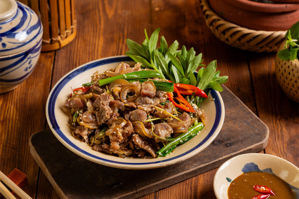 Dê xào sa tế là món ăn đậm đà