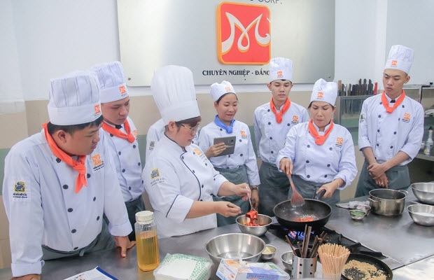 Nơi dạy Bếp Trưởng Bếp Việt uy tín, chất lượng