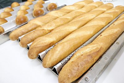 Học làm các loại bánh mì nổi tiếng để mở tiệm kinh doanh
