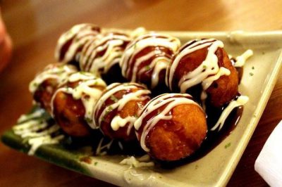 Takoyaki là gì? Cách làm takoyaki tại nhà