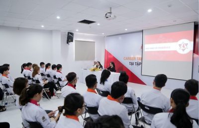 Cơ Hội Việc Làm Trước Khi Chọn Ngành Nghề