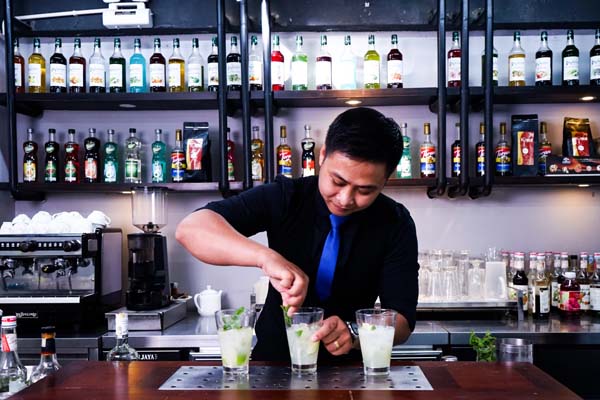 cách pha chế mojito truyền thống