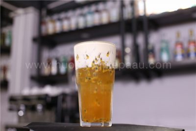 Bí Quyết Làm Milk Foam Cho Món Trà Chanh Dây Macchiato