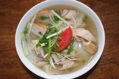 Khó quên hương vị bánh canh cá dầm Buôn Mê