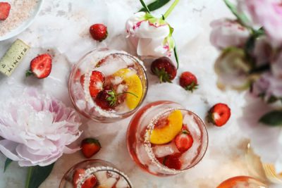 Công Thức Tequila Rose Spritz Cocktail Ngọt Ngào