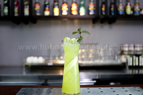 mocktail cool fruit cucumber