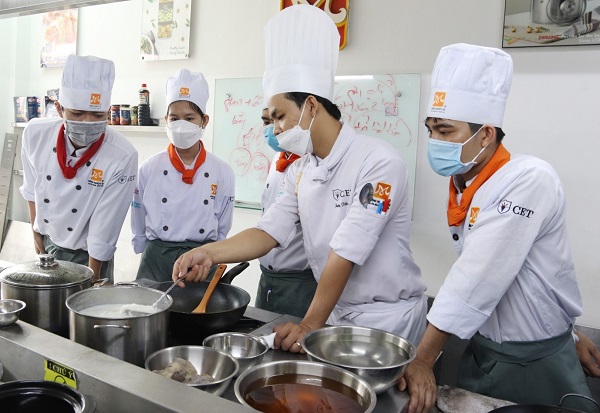 lớp chuyên đề học nấu ăn món singapore