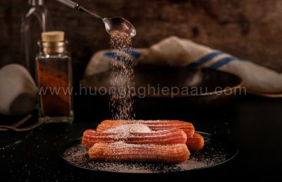 Cách làm bánh Churros chấm Chocolate ngon không thể chối từ