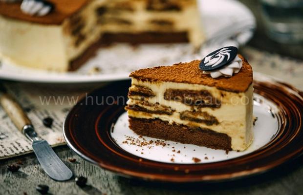 bánh tiramisu