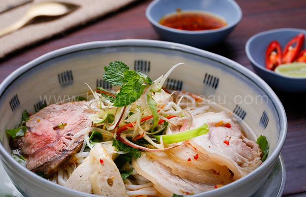 Bún bò Huế