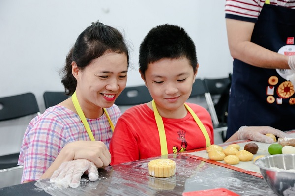 Chiếc bánh đầu tiên ra đời 