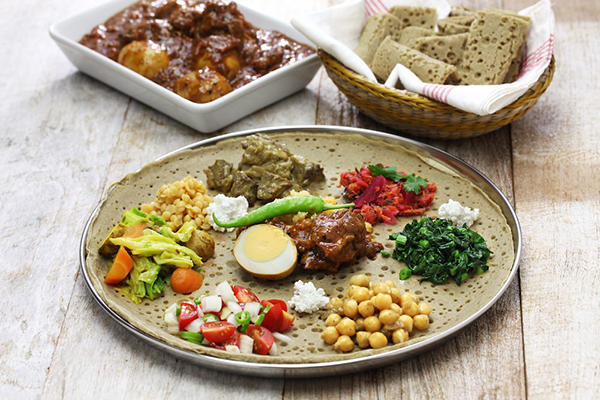 đĩa thức ăn ethiopia