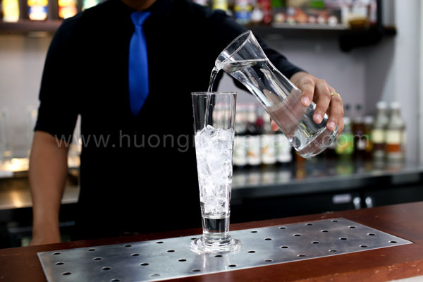 đổ đầy soda