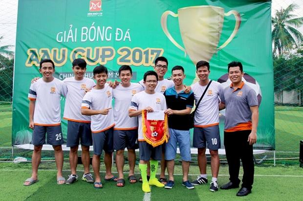 đội bóng hướng nghiệp FC