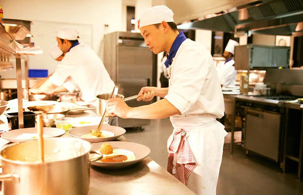 Head Chef Phạm Vũ Anh Thy 