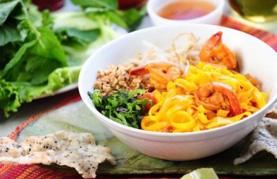học nấu mì quảng