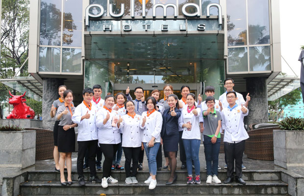 Học viên HNAAu tham gia Hotel Tour