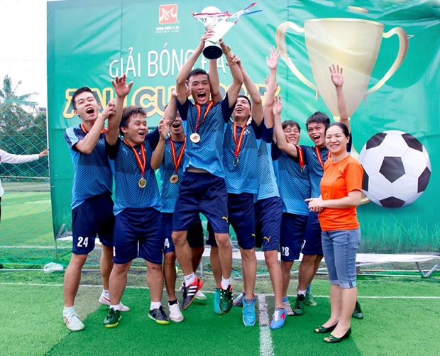 Đội bóng vô địch Á Âu Cup 2017