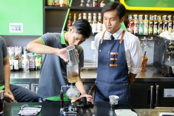 thực hành sử dụng bình syphon