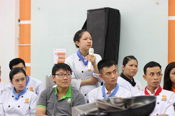 trao đổi giữa học viên và l concepts