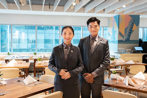 khóa đào tạo quản lý nhà hàng khách sạn