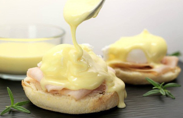 xốt Hollandaise 