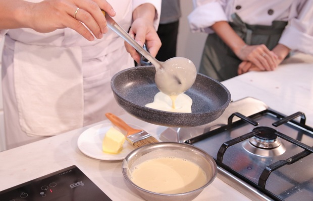 kỹ thuật làm bánh crepe