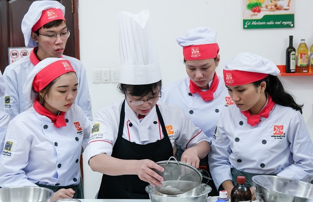 học viên Bếp Bánh tại HNAAu