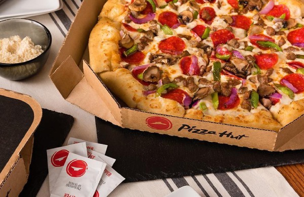 pizza hut nhượng quyền thương hiệu