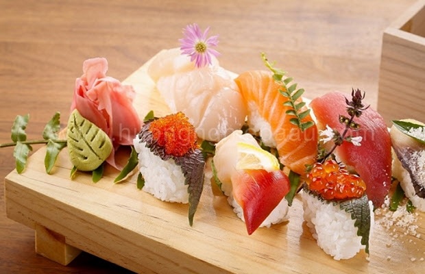 kỹ thuật chế biến sashimi và nigiri cá hồi 