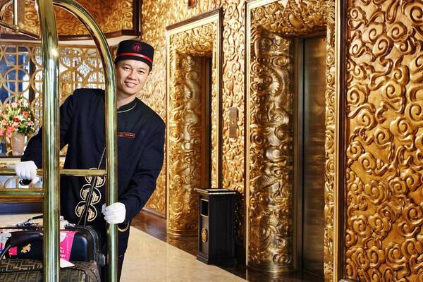 mức lương bellman khách sạn