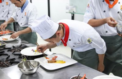 trang trí món ăn