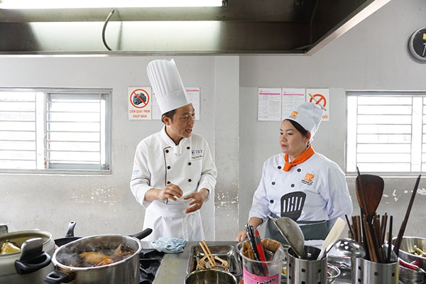 chuyên đề cơm gà hải nam