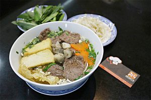 lớp học làm điểm tâm chay ba miền