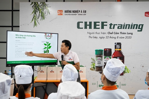 Đại diện nhãn hàng chia sẻ 