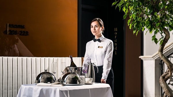 yêu cầu công việc room service