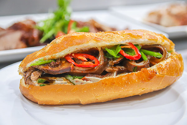 Chuyên Đề Nhân Bánh Mì (Bánh Mì Heo Quay - Bánh Mì Phá Lấu)