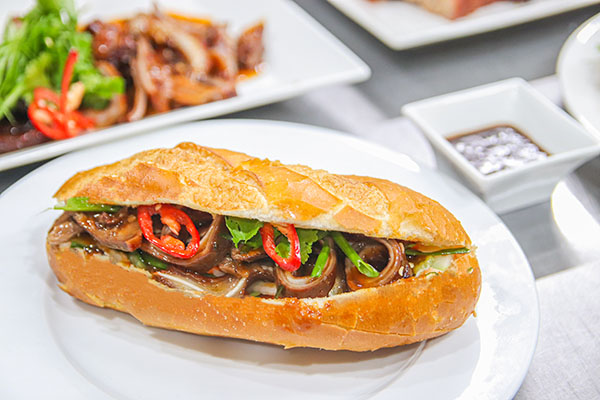 Chuyên Đề Nhân Bánh Mì (Bánh Mì Heo Quay - Bánh Mì Phá Lấu)