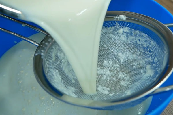  thanh lọc láo hợp ý sữa qua loa rây 