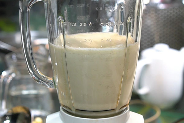 Mùa sen, học cách làm món sữa hạt sen cốt dừa thơm ngậy, mát lành