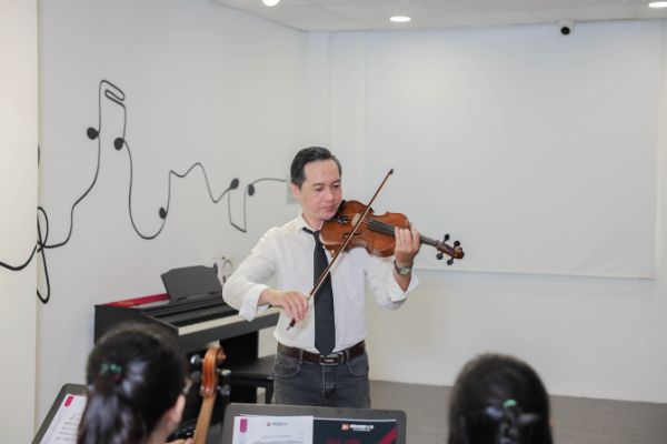 nghệ sĩ violin phạm tấn huy